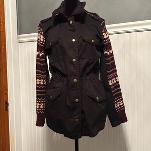 Jessica Simpson Burgundy and Cream Women’s Sweater Coat